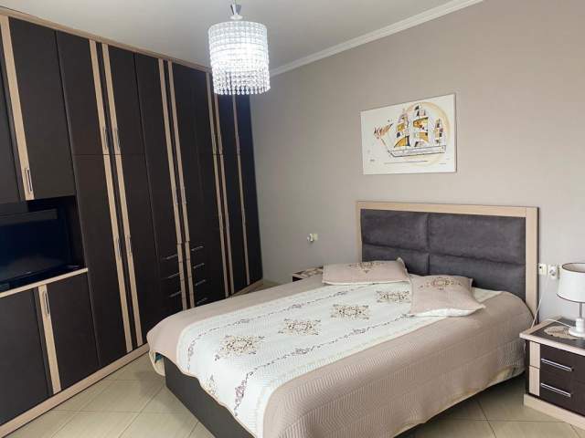 Tirane, shitet apartament Kati 5, 171 m² 291.000 Euro (PAZARI RI)