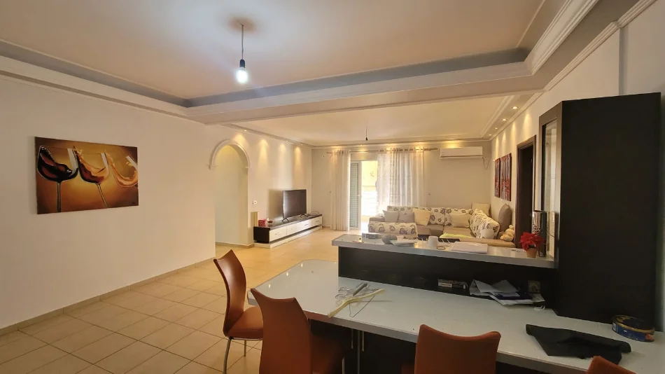 Sarande, shitet apartament 3+1+Aneks+Ballkon Kati 5, 111 m² 210.000 € (Sarande)