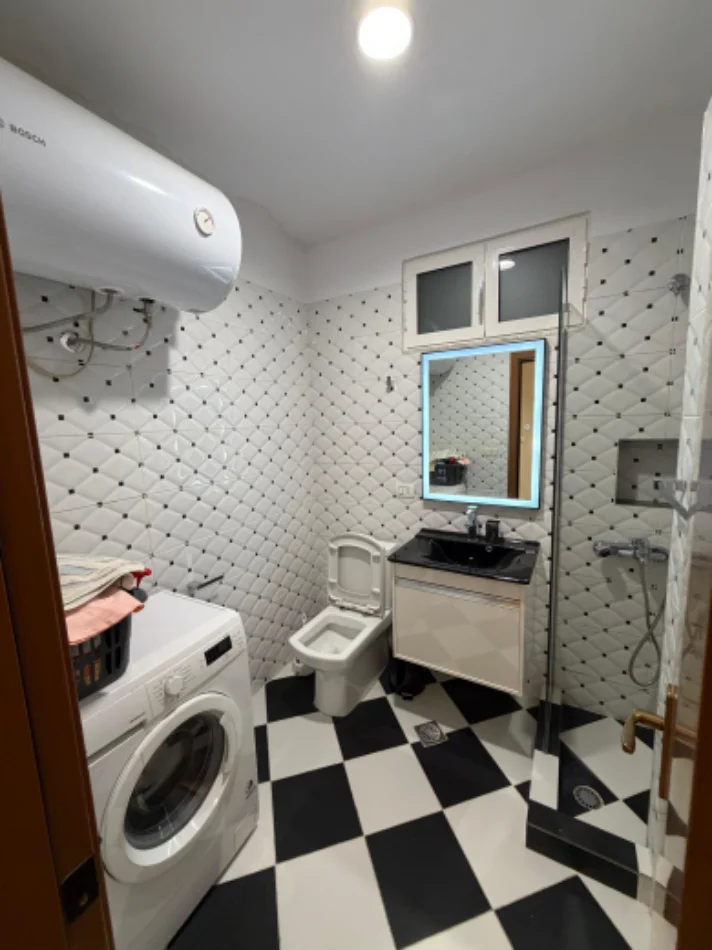 Tirane, shitet apartament 2+1 Kati 4, 102 m² 250.000 € 