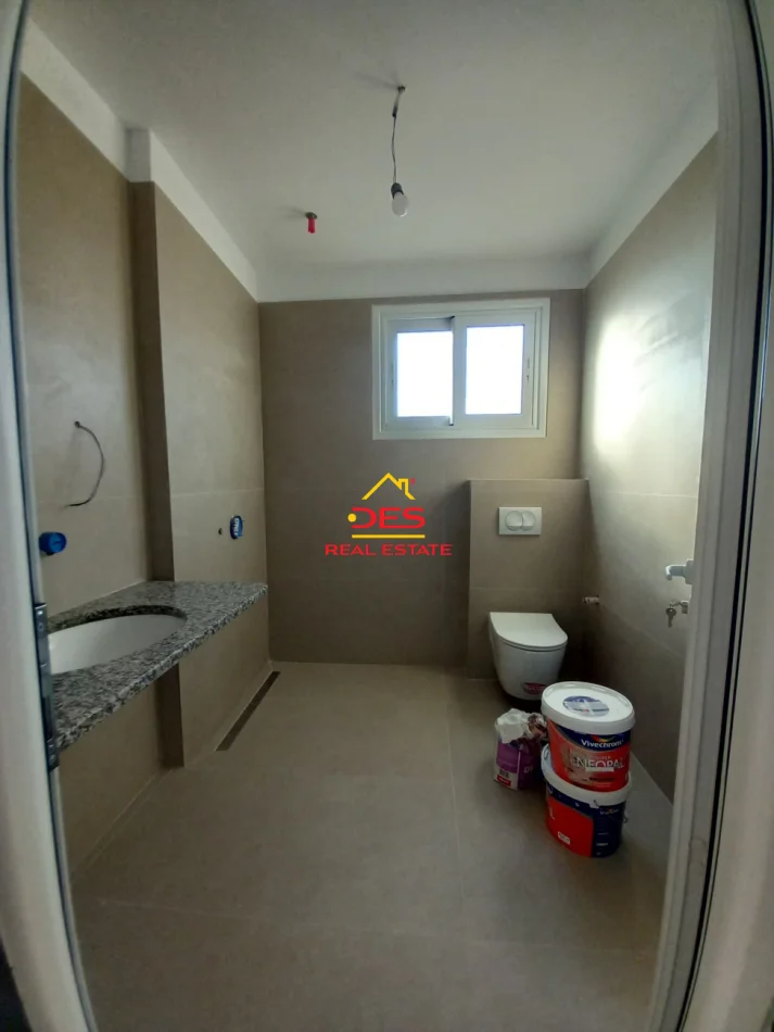 Vlore, shitet Vile 3+1+Aneks+Ballkon Kati 0, 280.000 € (Rruga Lef Sallata)