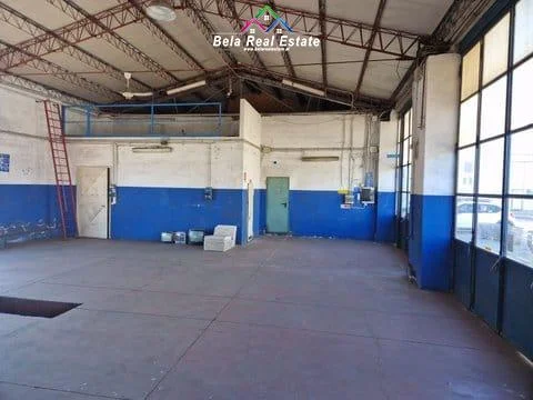 Tirane, jepet me qera magazine Kati 0, 500 m² 1.000 € (prane Qendres Shendetesore)