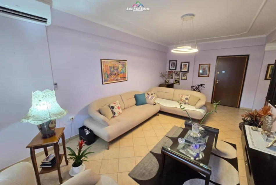 Tirane, jepet me qera apartament 2+1 Kati 4, 107 m² 790 € (prane Garden Building)