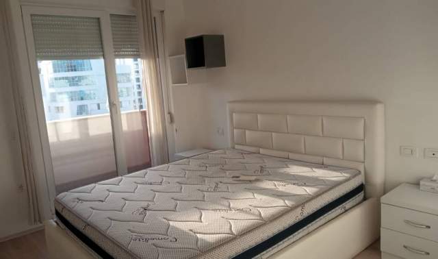 Tirane, jepet me qera apartament 2+1+BLK Kati 8, 97 m² 600 Euro (21 dhjetorit)