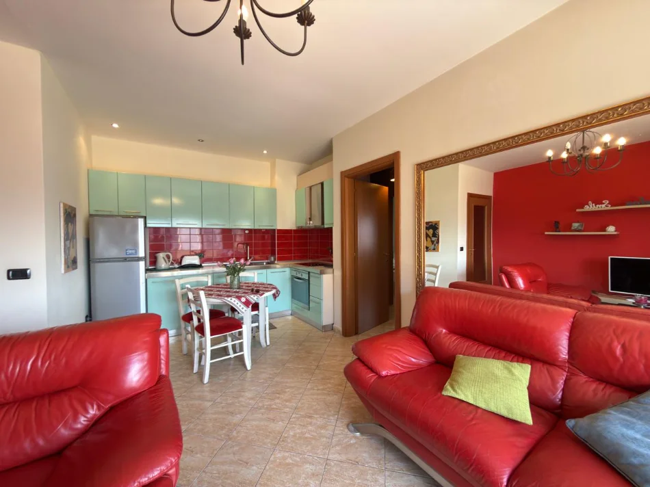 Tirane, jepet me qera apartament Kati 9, 97 m² 700 € (Qender)