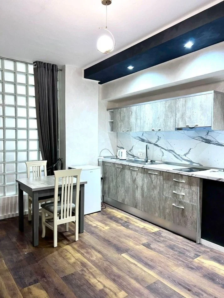 Durres, shitet garsonier 1+1 Kati 0, 51.000 € (DURRES)