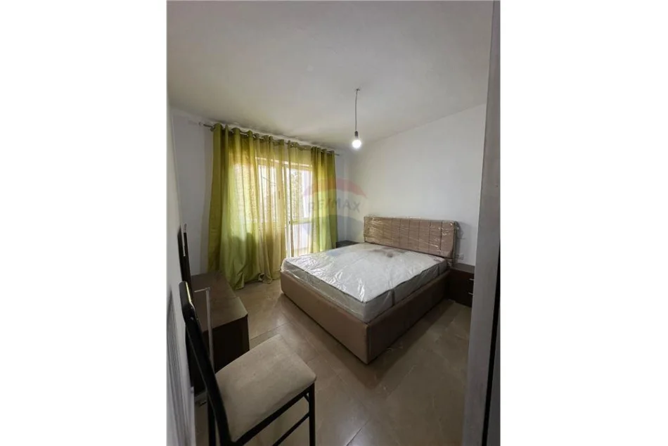 Tirane, jepet me qera apartament 2+1 Kati 3, 79 m² 109.000 € (Shkolla e Bashkuar, Shqipëri)