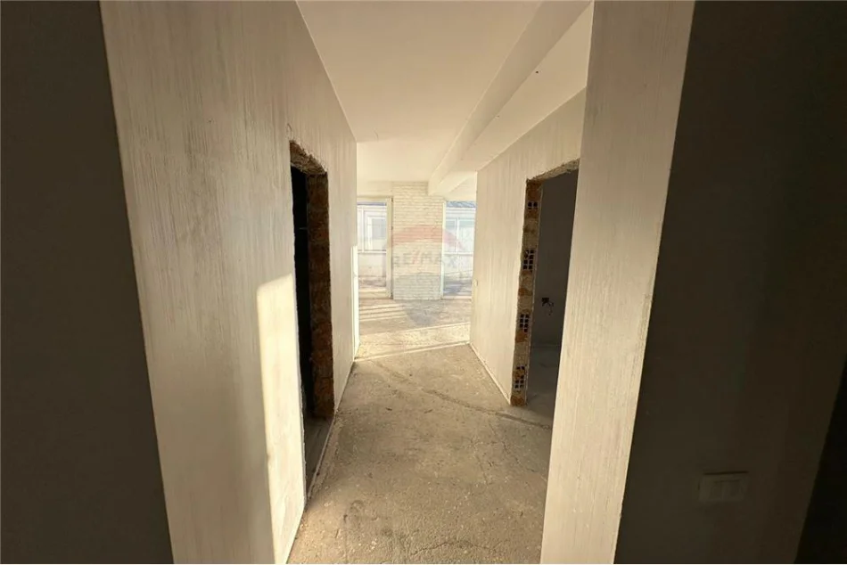 Tirane, shitet apartament 1+1 , 103 m² 109.000 € (Rruga Bedri Karapici - Rruga e Kavajës, Shqipëri)