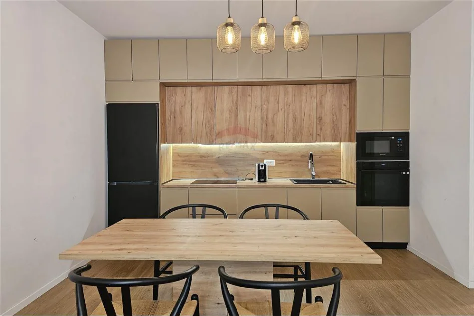 Tirane, jepet me qera apartament 2+1 , 90 m² 1.000 € (TEG - Tegu, Shqipëri)