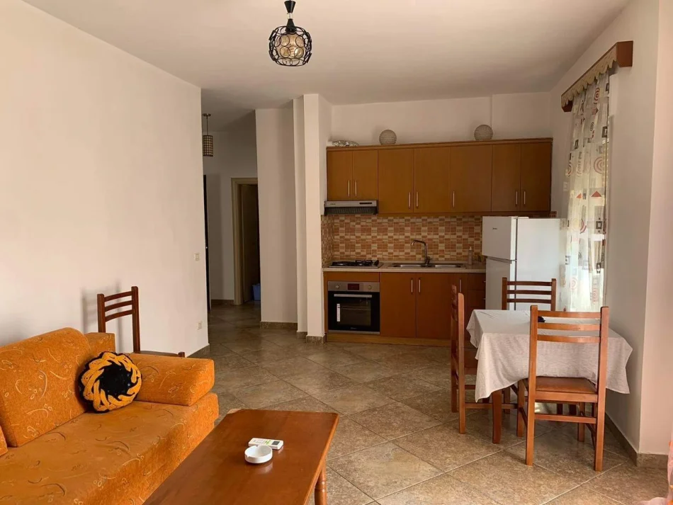 Durres, shitet apartament 2+1 Kati 1, 340 m² (Plepa, Plazh.)