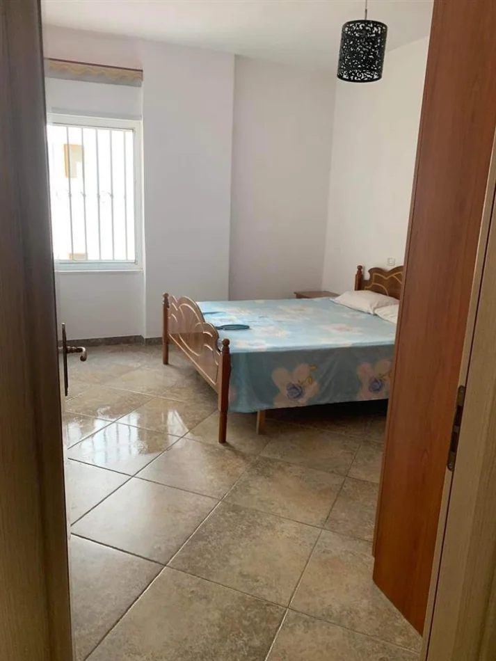 Durres, shitet apartament 2+1 Kati 1, 340 m² (Plepa, Plazh.)