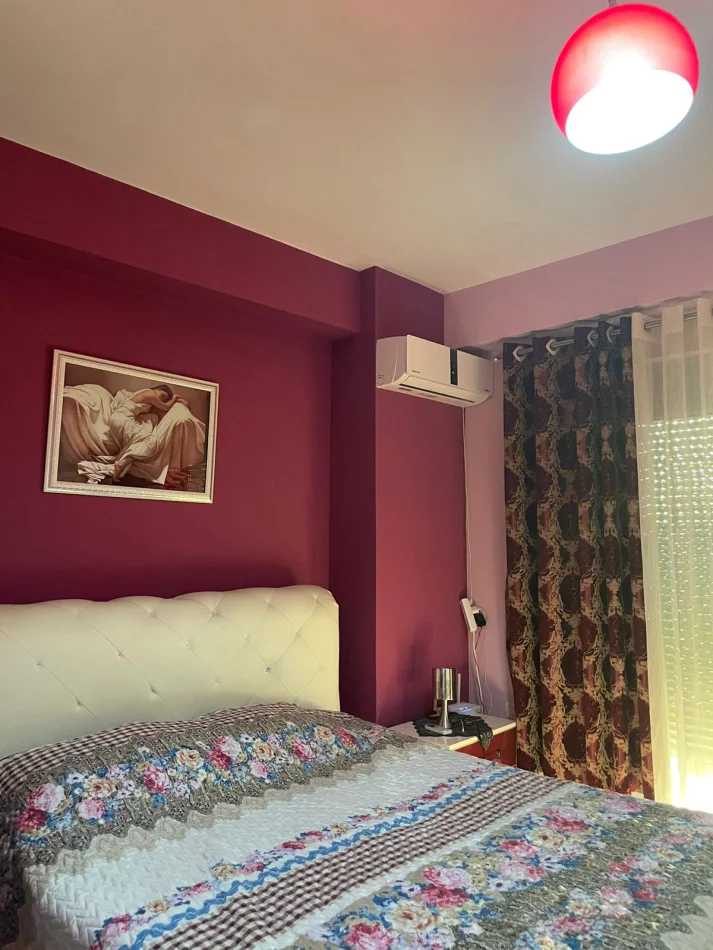 Durres, jepet me qera apartament 1+1 Kati 3, 70 m² 300 € (Plazh Durres ,Antayla)