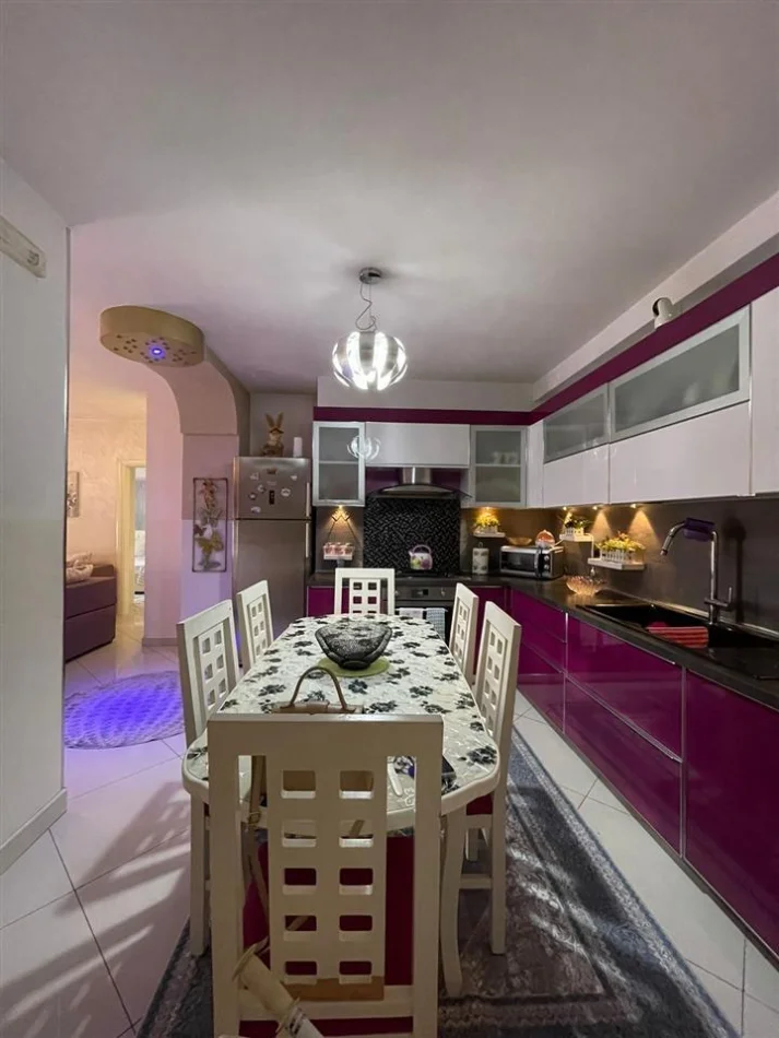 Durres, shitet apartament 2+1 Kati 4, 92 m² 135.000 € (Rrota e Kuqe, Plazh)