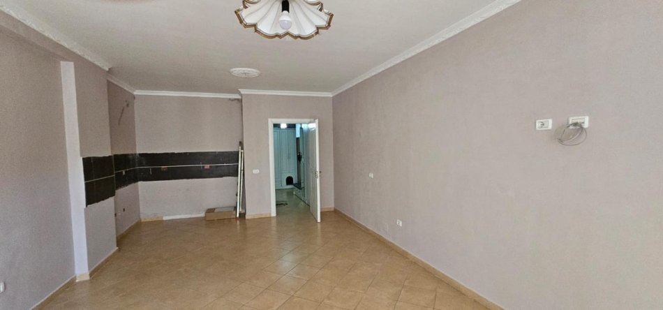 Durres, shitet apartament 3+1+Aneks+Ballkon Kati 3, 140 m² 