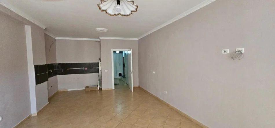 Durres, shitet apartament 3+1+Aneks+Ballkon Kati 3, 140 m² 