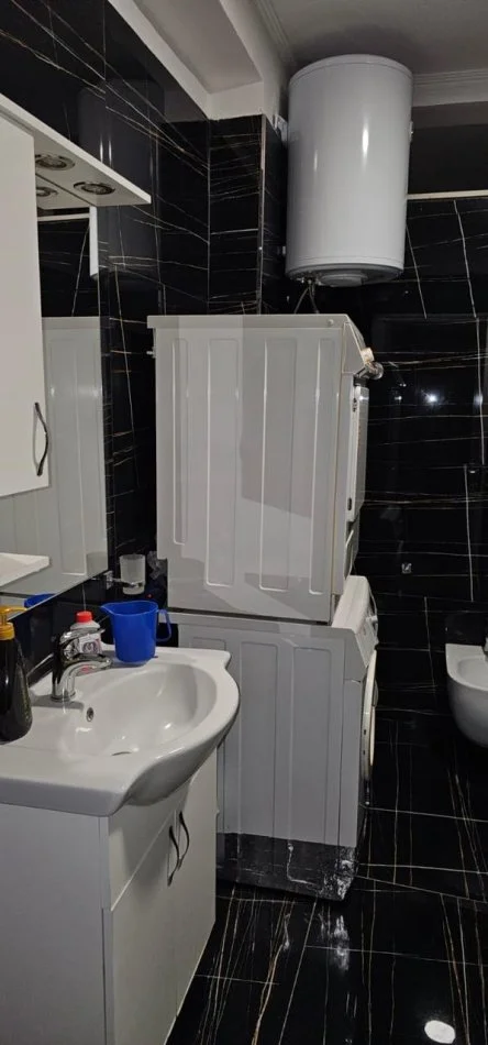 Durres, shitet apartament 3+1+Aneks+Ballkon Kati 3, 140 m² 