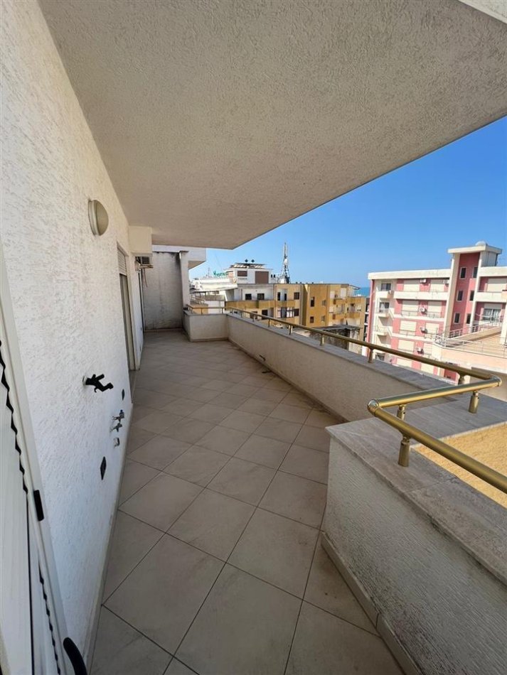 Durres, shitet apartament 2+1+Ballkon Kati 7, 115 m² 92.000 € 