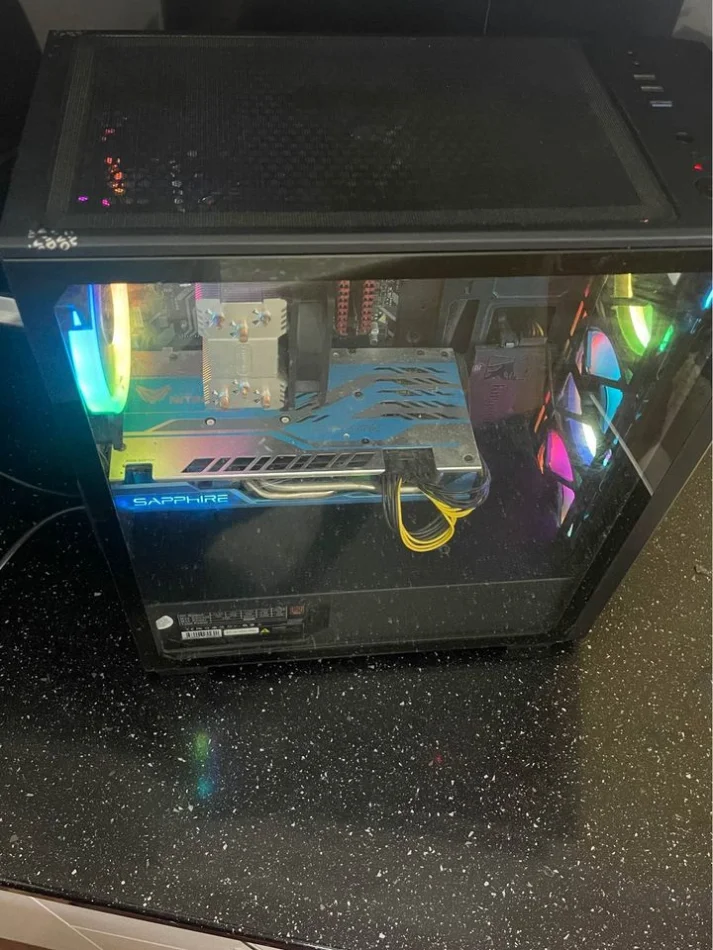 Tirane, shes Kompjuter+Monitor Ryzen 7 2700x Rx 580 8gb + monitor 144hz