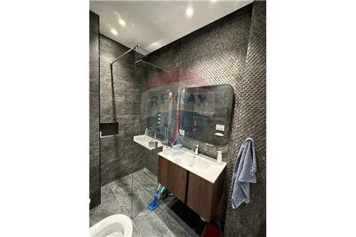 Tirane, jap me qera apartament 2+1 Kati 1, 100 m² 1.000 € 