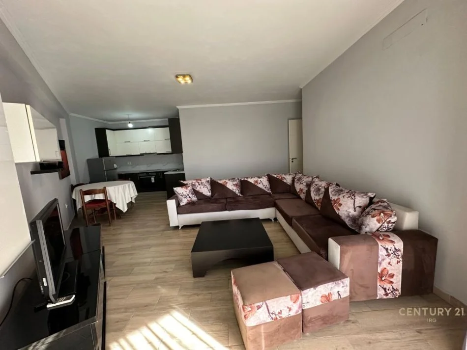 Tirane, shitet apartament 2+1+Ballkon Kati 7, 107 m² 140.000 € (Astir)