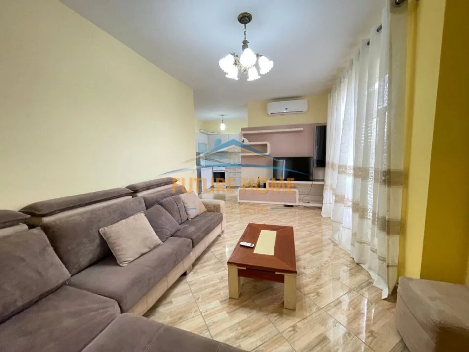SHITET APARTAMENT 1+1+POST PARKIMI,SHKOLLA KUQE,160K