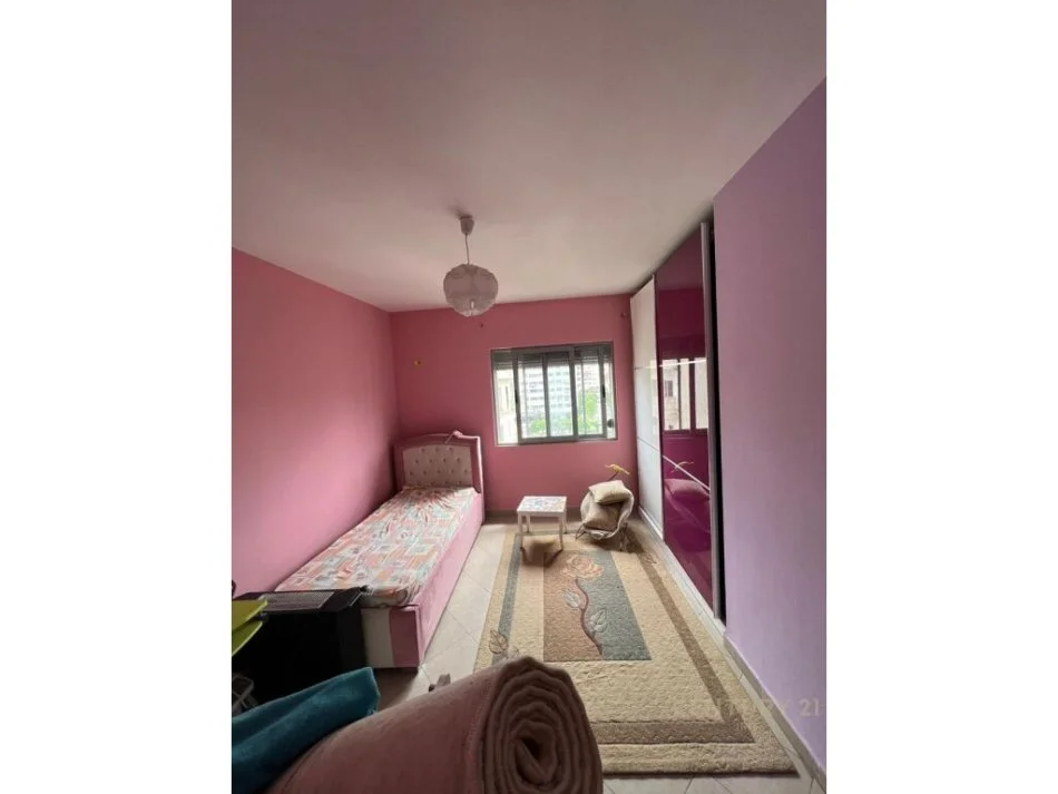 Tirane, jepet me qera apartament 2+1+Ballkon Kati 6, 111 m² 450 € (Astir)