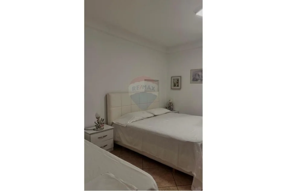 Tirane, shes apartament 3+1+Aneks+Ballkon Kati 6, 142 m² 