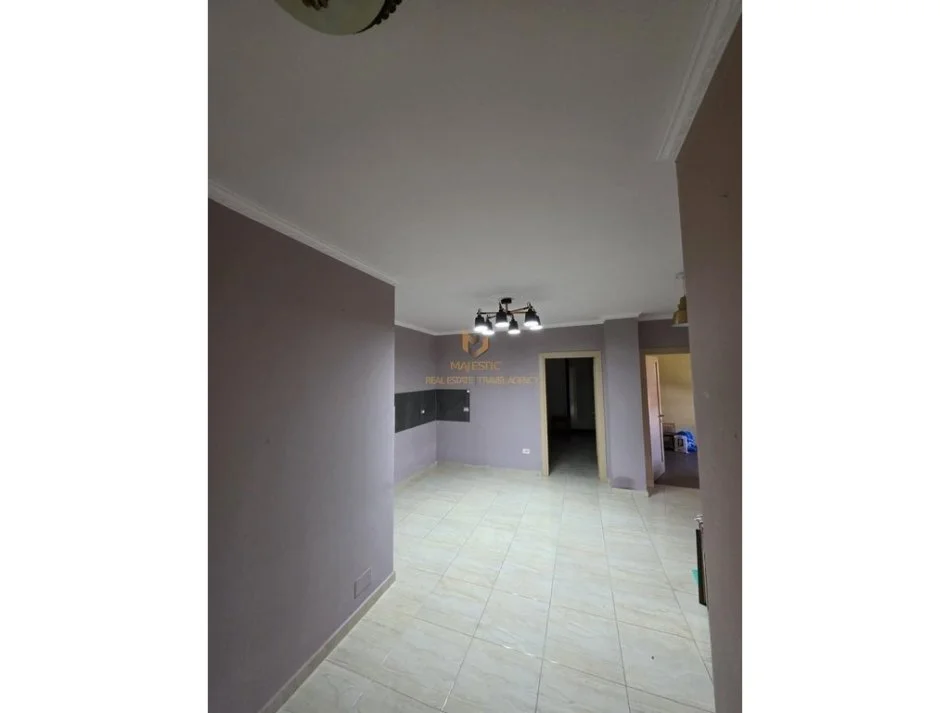 Tirane, shitet apartament 3+1+Aneks+Ballkon Kati 1, 125 m² 230.000 € 