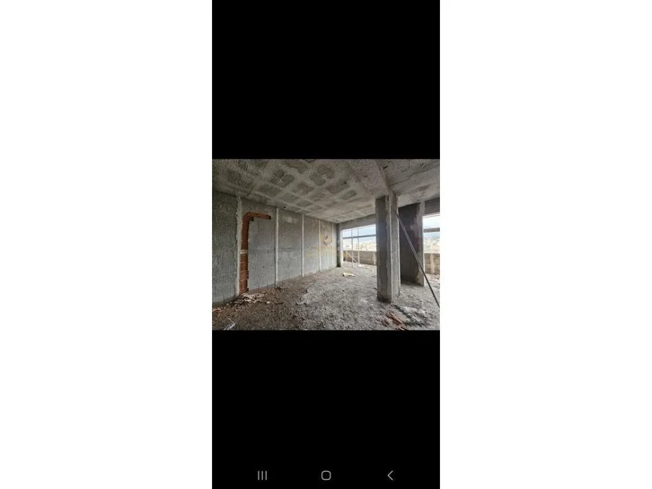 Tirane, shitet apartament 1+1+Ballkon Kati 7, 113 m² 145.000 € (rruga ali visha)