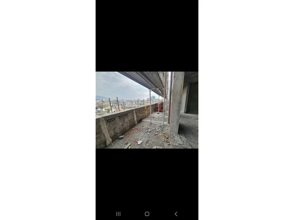 Tirane, shitet apartament 1+1+Ballkon Kati 7, 113 m² 145.000 € (rruga ali visha)