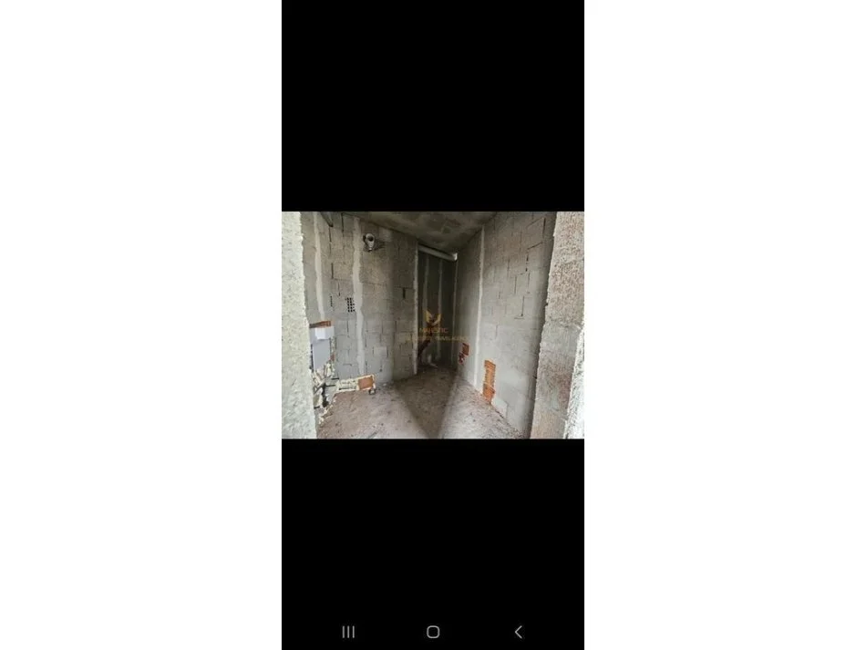 Tirane, shitet apartament 1+1+Ballkon Kati 7, 113 m² 145.000 € (rruga ali visha)