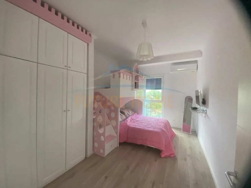 Durres, jepet me qera apartament 1+1 Kati 2, 66 m² 1.500 € (Gjiri i Lalezit, Durres)