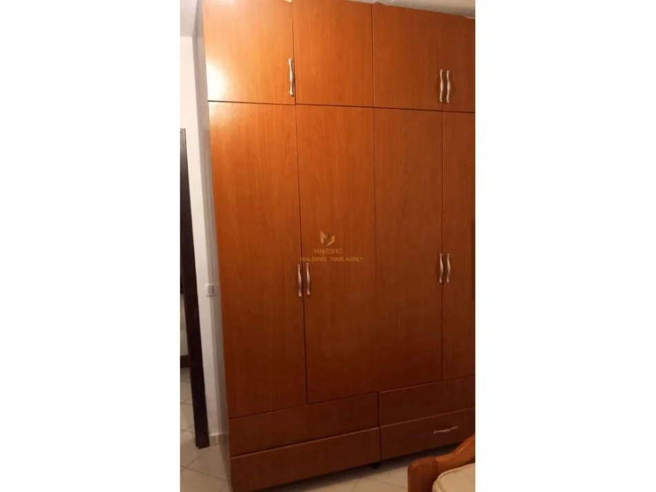Tirane, jepet me qera apartament 1+1+Ballkon Kati 2, 60 m² 320 € (rruga haki gjici)