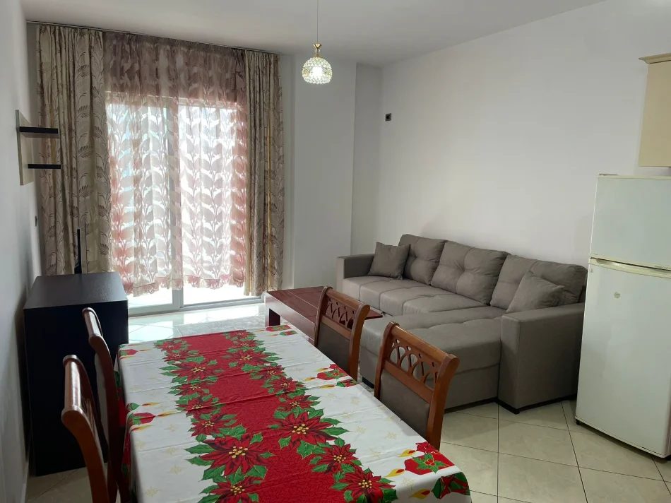 Tirane, jepet me qera apartament 2+1 Kati 5, 95 m² 500 € (Astir)