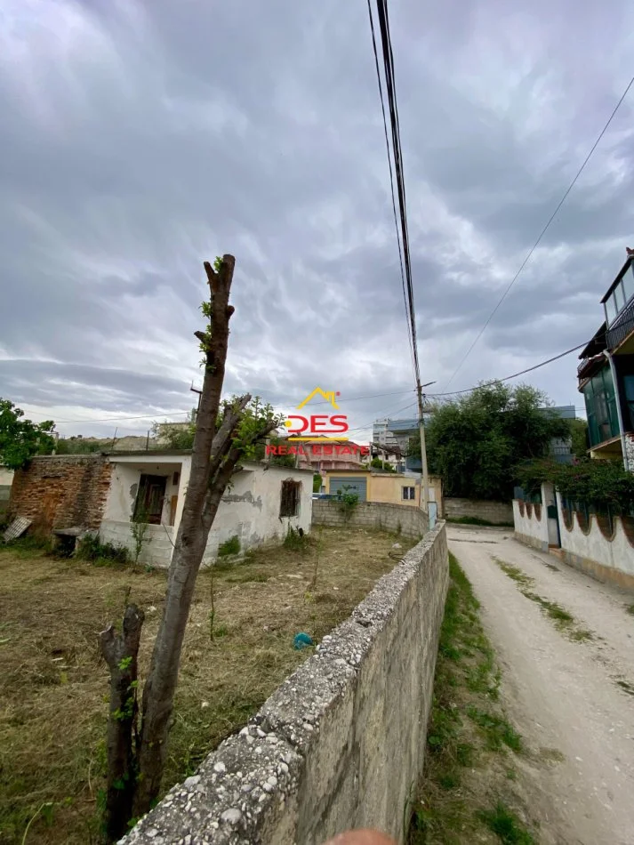 Vlore, shitet shtepi Kati 0, 72 m² 75.000 € (Rruga Janaq Kilica)