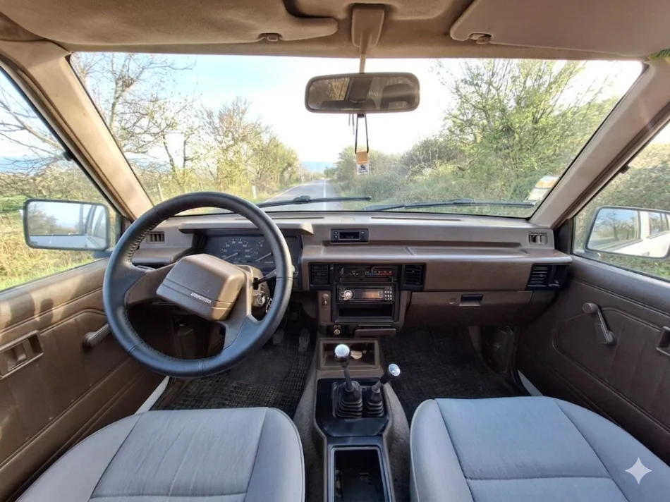 Korce, shes Pick-Up Mitsubishi L200 Nafte, e bardhë manuale