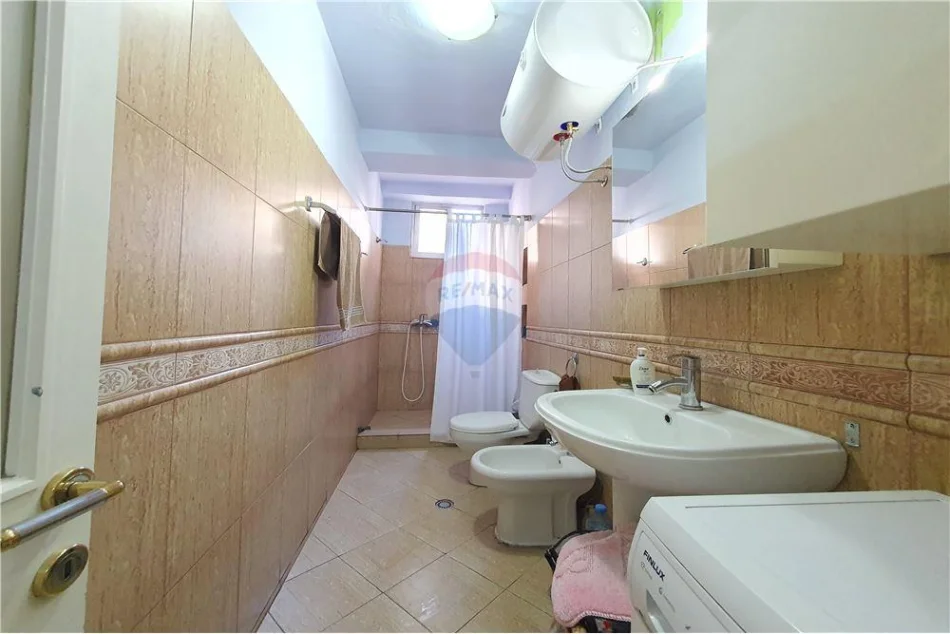 APARTAMENT 2+1 PER QIRA TEK MYSLYM SHYRI; Tirane