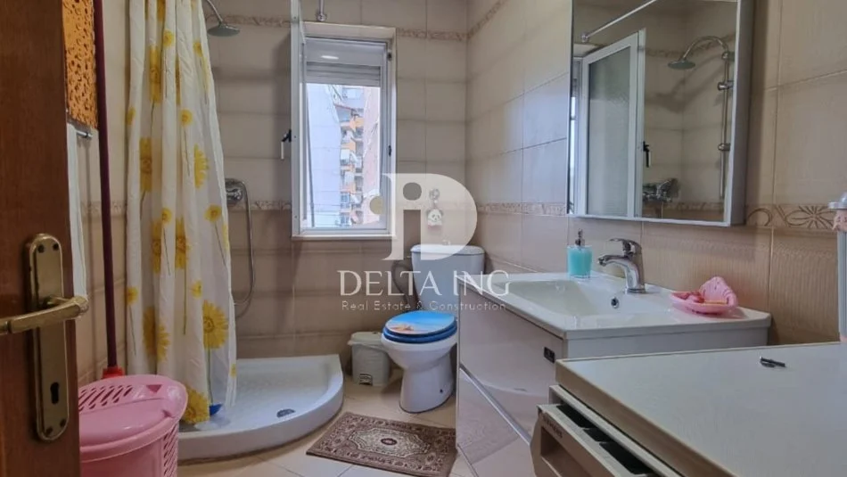 Tirane, jepet me qera apartament 2+1 Kati 5, 64 m² 600 € (Rruga Zenel Baboçi, Tiranë)