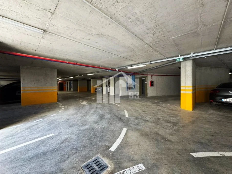 Tirane, jepet me qera apartament 2+1 Kati 0, 119 m² (“GREEN VALLEY” REZIDENCE, PËRBALLË LIQENIT ARTIFICIAL)