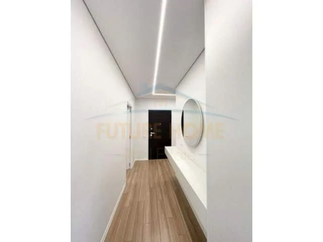 Tirane, shitet apartament 2+1+BLK Kati 8, 220.000 Euro (Prane Harry Fultz)