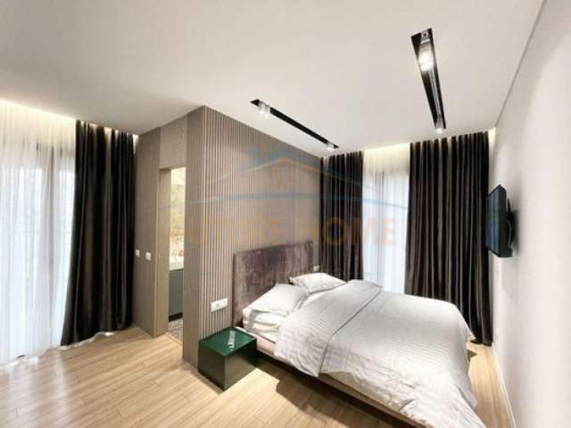 Tirane, shitet apartament Kati 8, 120 m² 250.000 Euro (Rruga Asim Vokshi)