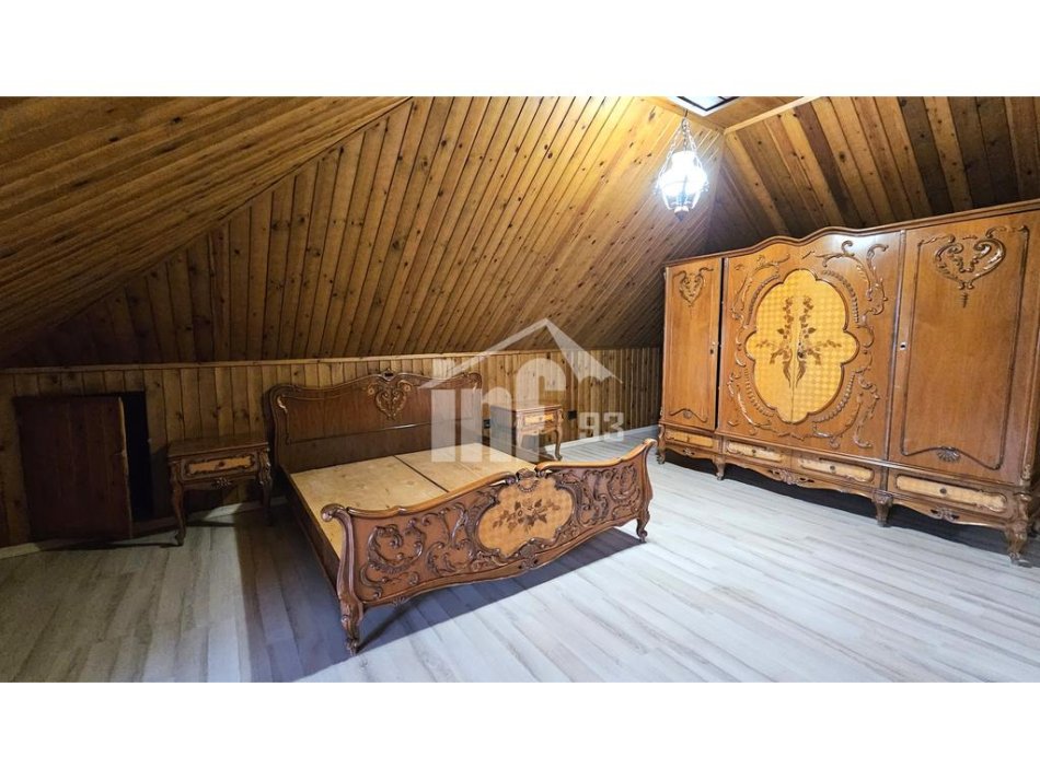 Tirane, jepet me qera Vile 3 Katshe , 475 m² 4.000 € (NE MJULL – BATHORE, 5 MIN NGA TEG)