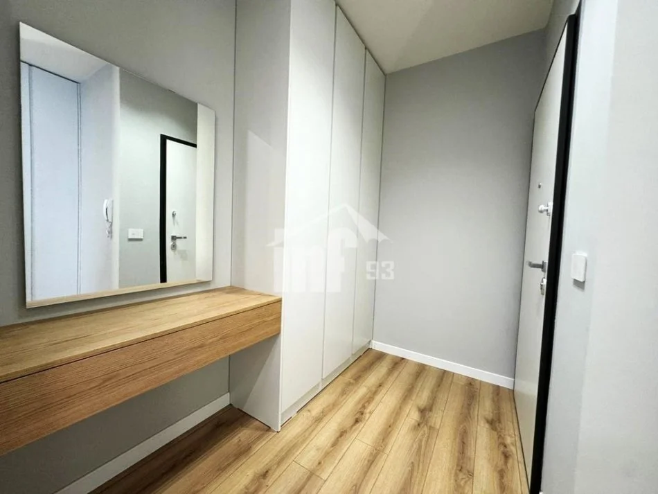 Tirane, jepet me qera apartament 1+1+Ballkon Kati 3, 77 m² 1.250 € (“GREEN VALLEY” REZIDENCE, PËRBALLË LIQENIT ARTIFICIAL)