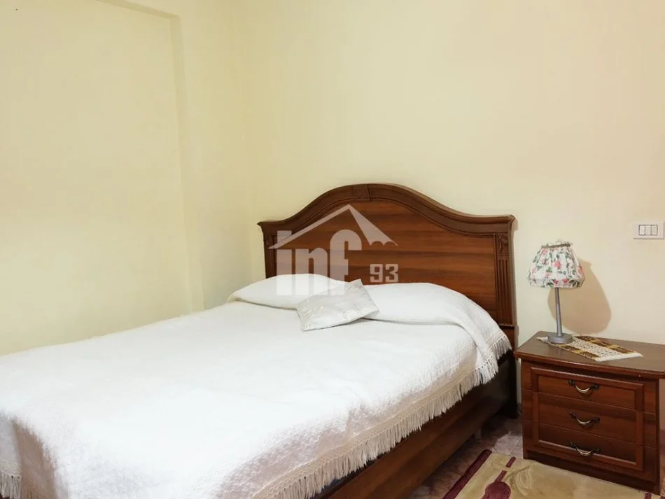 Tirane, jepet me qera apartament 2+1+Ballkon Kati 5, 120 m² 800 € (RRUGA “PJETËR BOGDANI”, NË BLLOK)