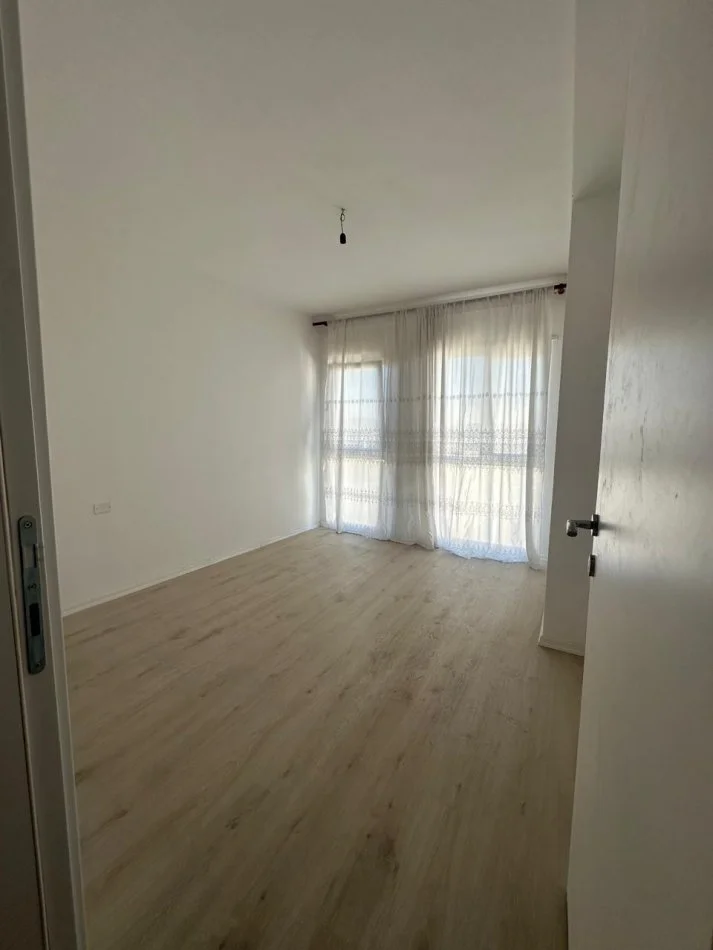Apartament 2+1 Kati 7, 80 m² 500 € (Univers City)