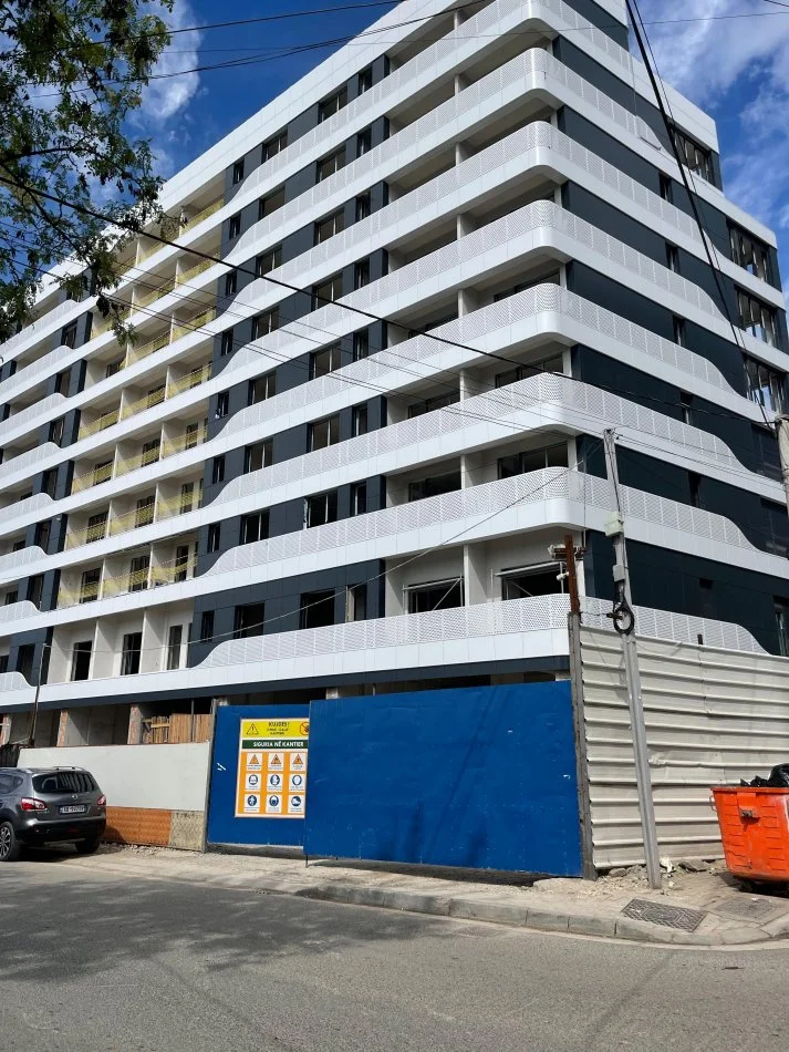 Shitet, Apartament 2+1+2, Don Bosko