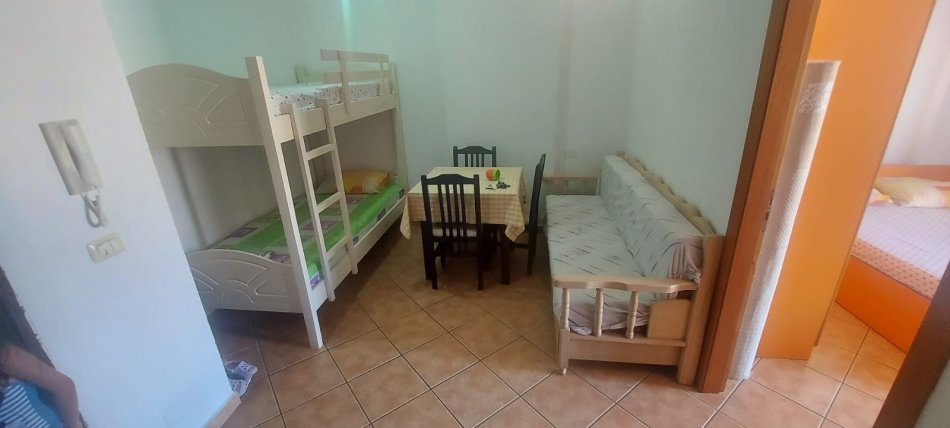 Radhime - Orikum, jap me qera garsonier 1+1+Ballkon Kati 5, 45 m² 