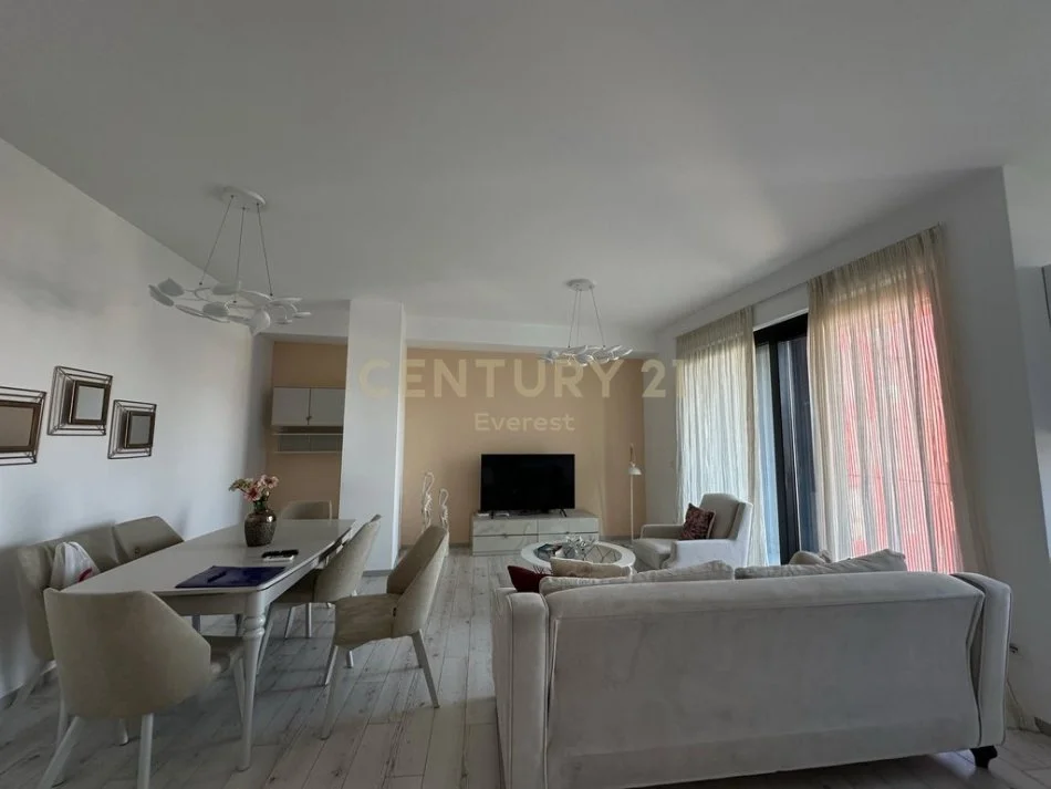 Tirane, jepet me qera apartament 2+1 Kati 4, 112 m² 1.400 € (rruga e elbasanit)