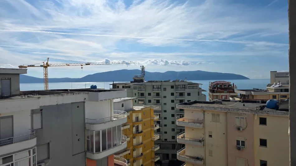 Vlore - Lungomare, shitet apartament 2+1 Kati 10, 110 m² 242.000 € (Rruga Murat Terbaci, Vlore)