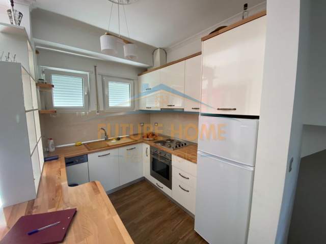 Tirane, jepet me qera apartament duplex 1+1 Kati 2, 122 m² 700 Euro (Rezidenca Kodra e Diellit 2)