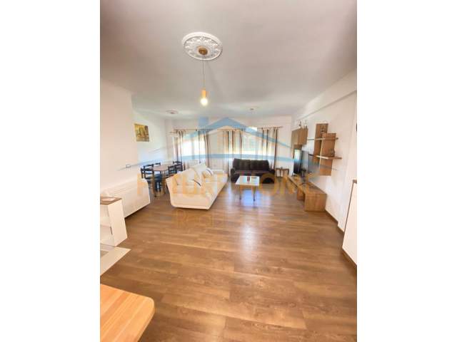 Tirane, jepet me qera apartament duplex 1+1 Kati 2, 122 m² 700 Euro (Rezidenca Kodra e Diellit 2)